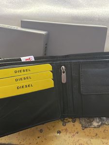 Man’s leather wallet