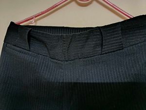 Black Thin Stripes Straight Pants