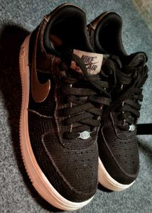 Nike Air Force 1 WMNS Sneakers