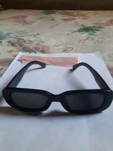 Retro 90s Narrow Rectangle Sunglasses