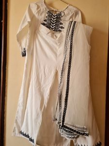 Ethnic Set