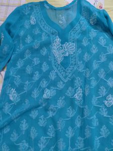 Teal / Turquoise All-Over Floral Chikankari Kurta