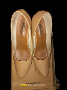 Pointed Toe Heel😍💯👌