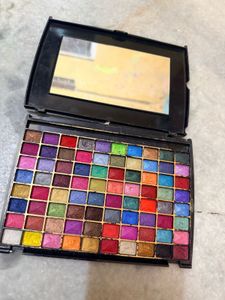 Heaven's Make-Up Kit