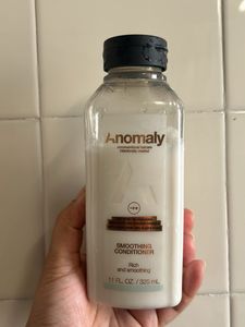 Anomaly smoothing hair conditioner