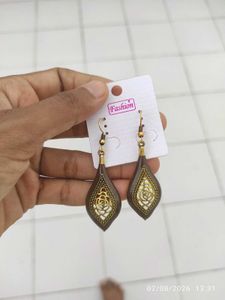 Elegant Dangle Earrings with Rose Detail