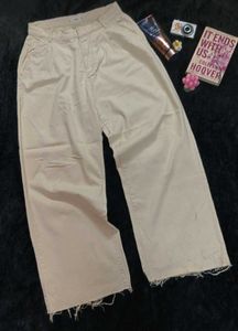 Cream Wide Leg Cropped Mango Pants