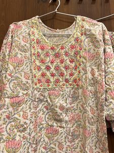 Floral Print Kurta Set 🩷( Without Dupatta)