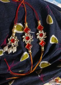 Elegant Bhaiya Bhabhi Rakhi Set