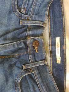 Levi's 710 Super Skinny Jeans Mid Rise