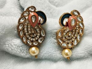 🆕Beautiful choker set.        jewelry, necklace, choker, forever21, beauty, women, beads, kundan, jaipurjewelry, earrings, chain,