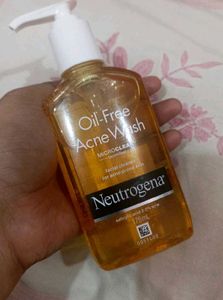 Neutrogena Oil-Free Acne Wash for more d