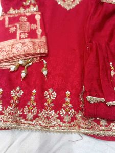 Elegant Red Embroidered Kurta Set