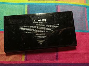 Eyeshadow palette