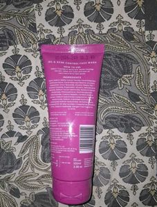 combo Cetaphil Gentle Skin Cleanser &amp; foxtale