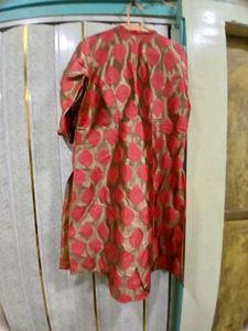 Elegant Brocadei Kurta