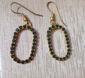 Oval Rhinestone Drop Earrings