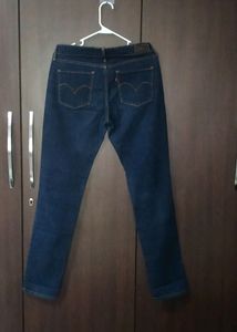Levi's Demi curve Size 29