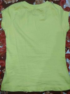 Karnika Girls' T-Shirt
