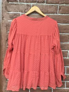 Chic Tiered Blouse with Dot Pattern