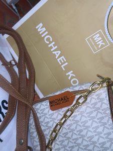 Michael Kors Hobo Bag