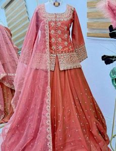 Elegant Embroidered Lehenga Choli Set