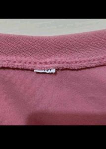 "FREEBIE" 🎀Cute Pink "Besties" Sweatshirt
