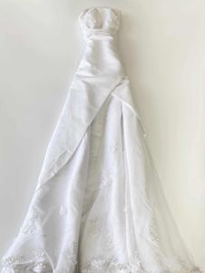 Strapless White Gown🦢(can be altered)