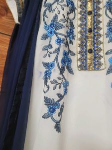 Pretty Embroidery Work Kurti With Dupatta