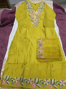 Embroidered  Kurta, Pant &amp;  organza Dupatta