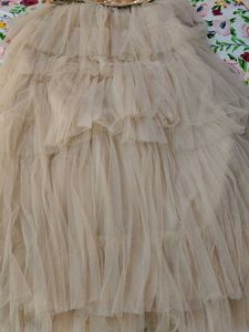 i am selling beautiful dress