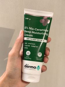 The Derma Co 5% Nia-Ceramide Moisturizing Cream