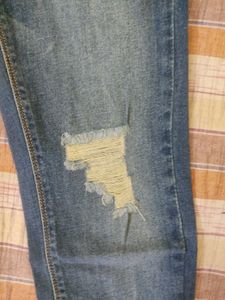 here and now Distressed Denim Jeans