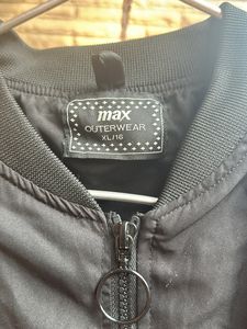 Max- Bomber Jacket