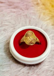 Gold Toned brand new ring