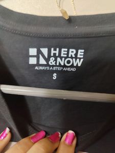 Here&amp;Now Men's Casual Tshirt. Like New. Good