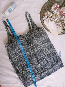 Stylish Sleeveless Printed Top