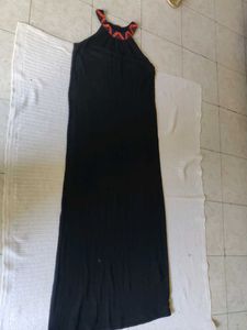 Elegant Black Maxi Dress with Geometric Neckline