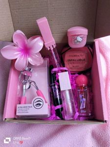🌸🥰DREAMY MYSTERY MAKEUP VAULT🥰🌸