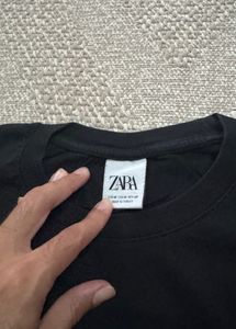 Zara Black Graphic Print T-Shirt