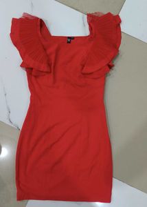 Chic Red Ruffled Dress