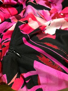 🖤Vibrant Floral Sleeveless Dress🖤