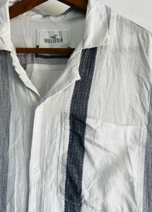 HOLLISTER Men's Striped half Sleeve Shirt