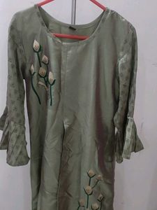 Elegant Embellished Kurta Set