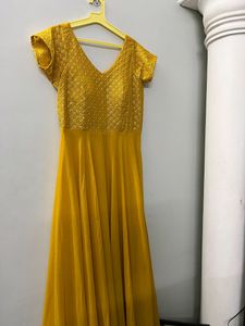 Yellow Gown ✨