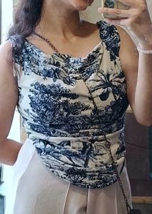 Blue &amp; White Printed Sleeveless Top