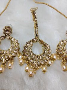 Necklace Set