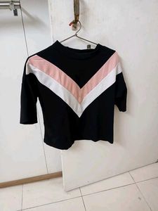 Stylish Chevron Print Top