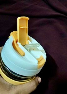 Glass Tumbler with Flip-Top Lid