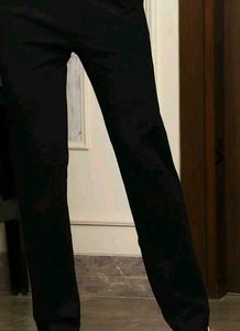 Straight Fit Full Length Black Pant With Pockets